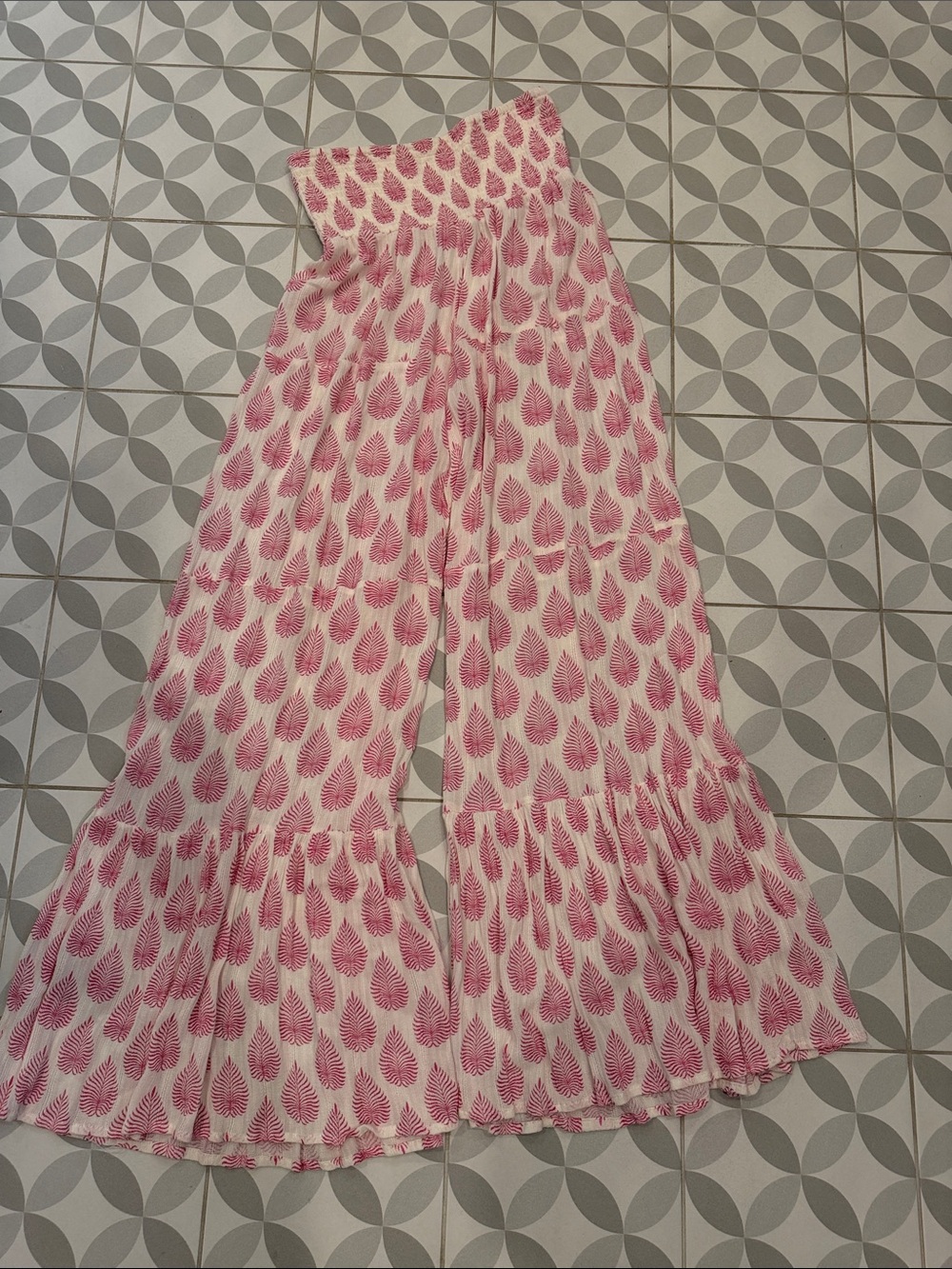 Elan Pink Leaf-Print beach pants